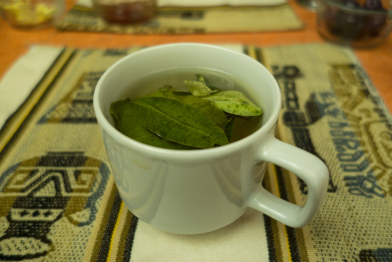 Mate de Coca - In Peru & Bolivien gilt der Tee als Mittel gegen die Höhenkrankheit