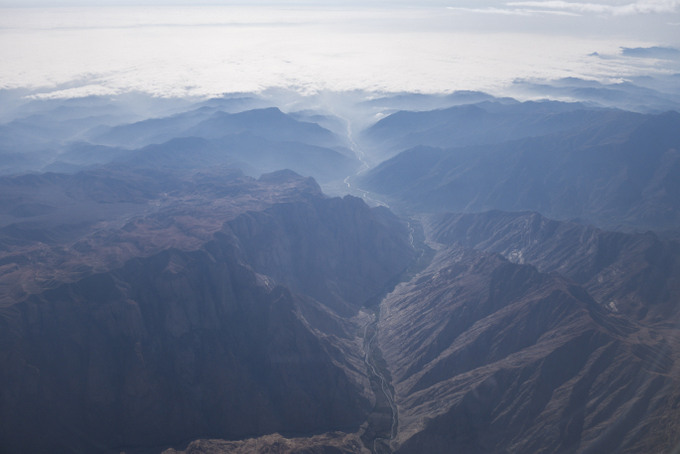 Flug nach Peru, Blick aus dem Flugzeugfenster