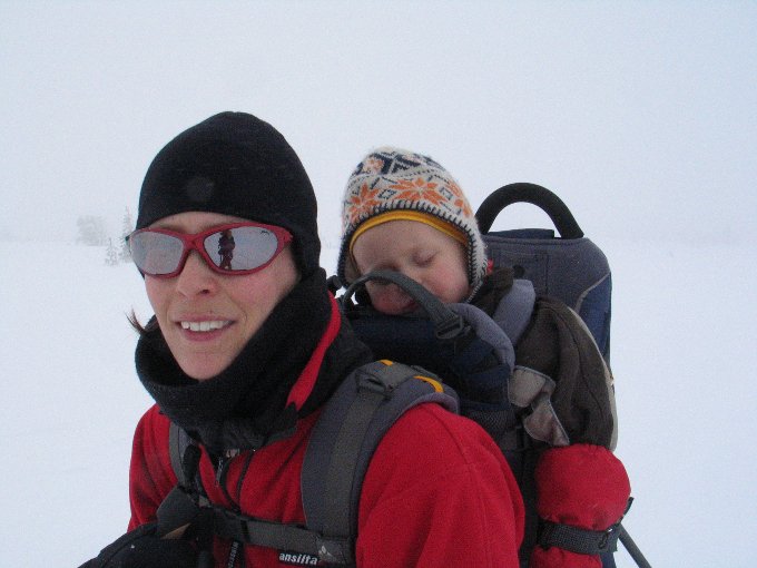 Interview Reisen mit Baby 4aufeinenstreich Skitour Dalarna