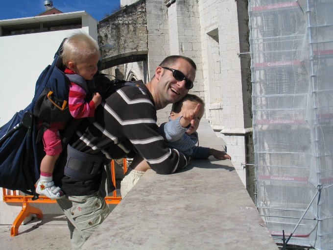 Interview Reisen mit Baby 4aufeinenstreich Stadterkundung Lissabon