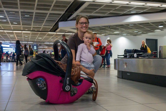 Handgepäck Packen Fliegen mit Baby und Kleinkind (2)