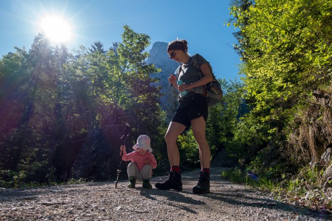 Hüttenübernachtung mit Kind Wandern