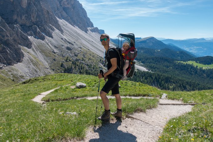 Wandern mit Kraxe Achtung Sonnenbrand