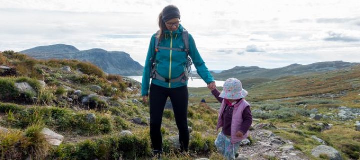 Wandern mit Kleinkind – Die 10 besten Tipps für entspanntes wandern mit Kind