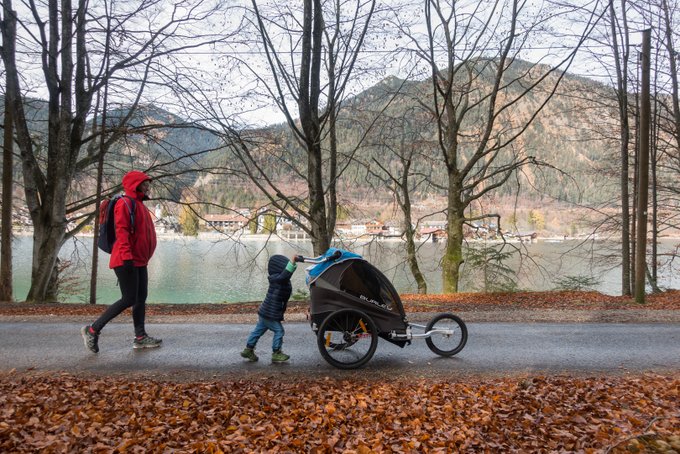 Wandern mit Kinderwagen. Vorteile/Nachteile & Tipps - a daily travel mate
