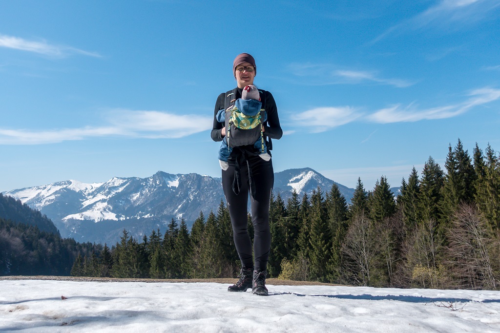 Halfbuckle Babytrage Wandern mit Baby