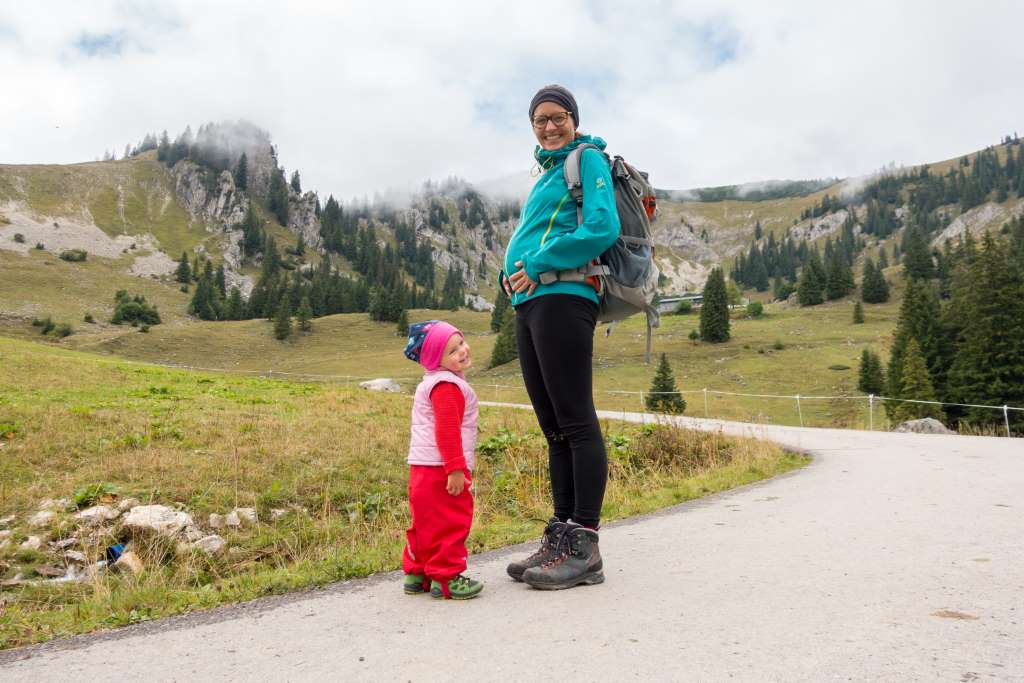 Wandern in der Schwangerschaft mit Kleinkind