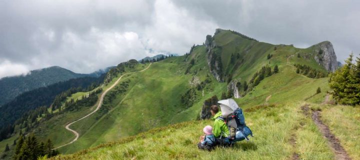 Wandern auf dem Brauneck mit Kindern – Hüttenübernachtung auf der Stie-Alm