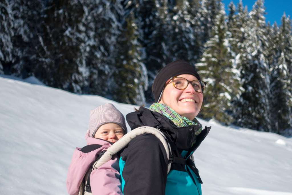 Wandern mit Baby im Winter