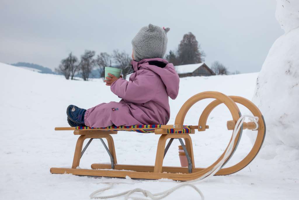 Winterwandern Kinder warme Getränke