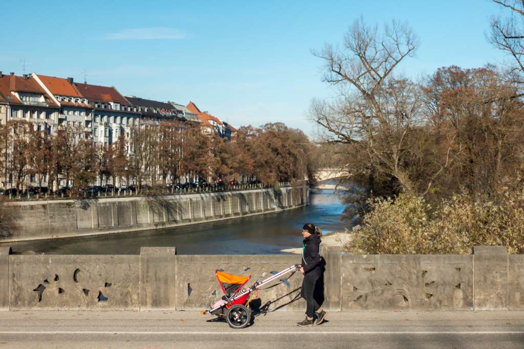 Outdoor Kinderwagen Hike Kid in der Stadt