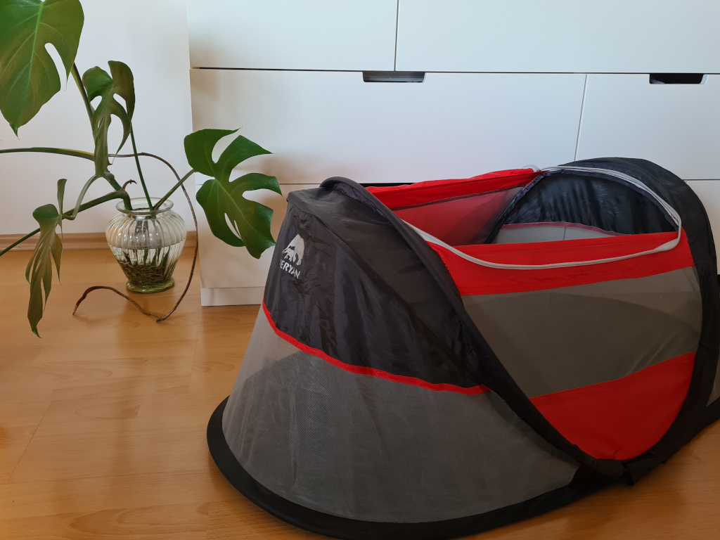 Packliste für die Elternzeitreise: Reisebett