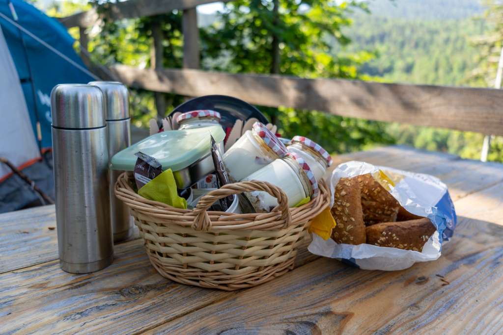 Frückstückskorb Trekkingcamp Himmelsterrassen