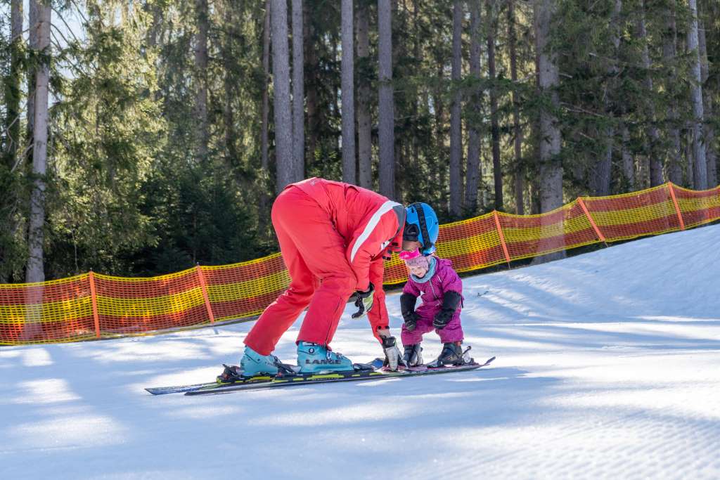 Kinder-Skikurs in Tirol für Familien