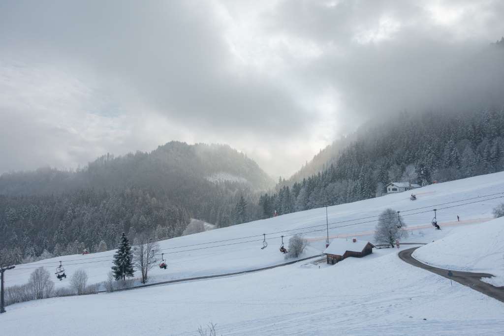 Erlebnisberg Hocheck im Winter