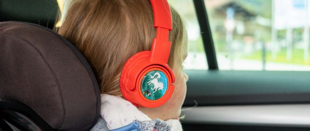 Lange Autofahrt mit Kindern: 10 Tipps, Spiele und Beschäftigungsideen
