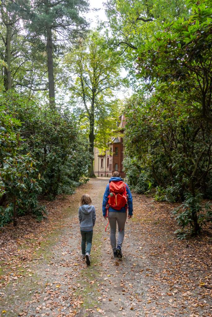 Spaziergang Schloss Tannenfeld mit Kindern