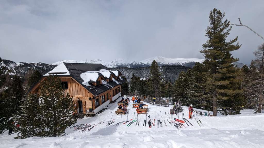 Skihütte Hüttenplatzerl Einkehr Familien