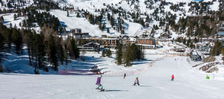 Geheimtipp für den Skiurlaub mit Kindern: Auf der Turracher Höhe in Kärnten und der Steiermark