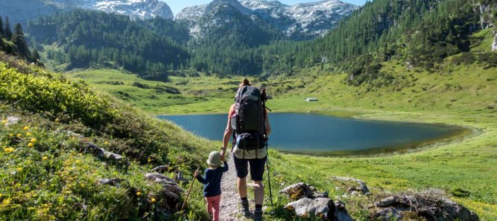 Wandern mit Kleinkind – Die 10 besten Tipps für entspanntes wandern mit Kind