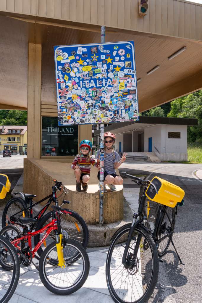 Grenze Italien mit dem Fahrrad