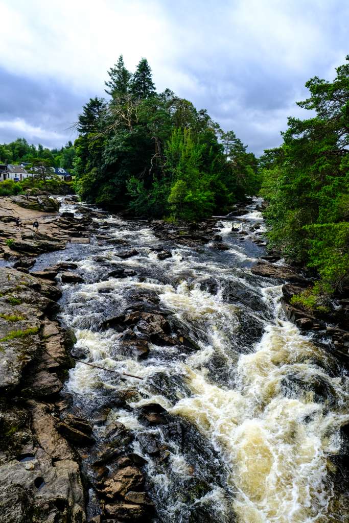 Dochart Falls