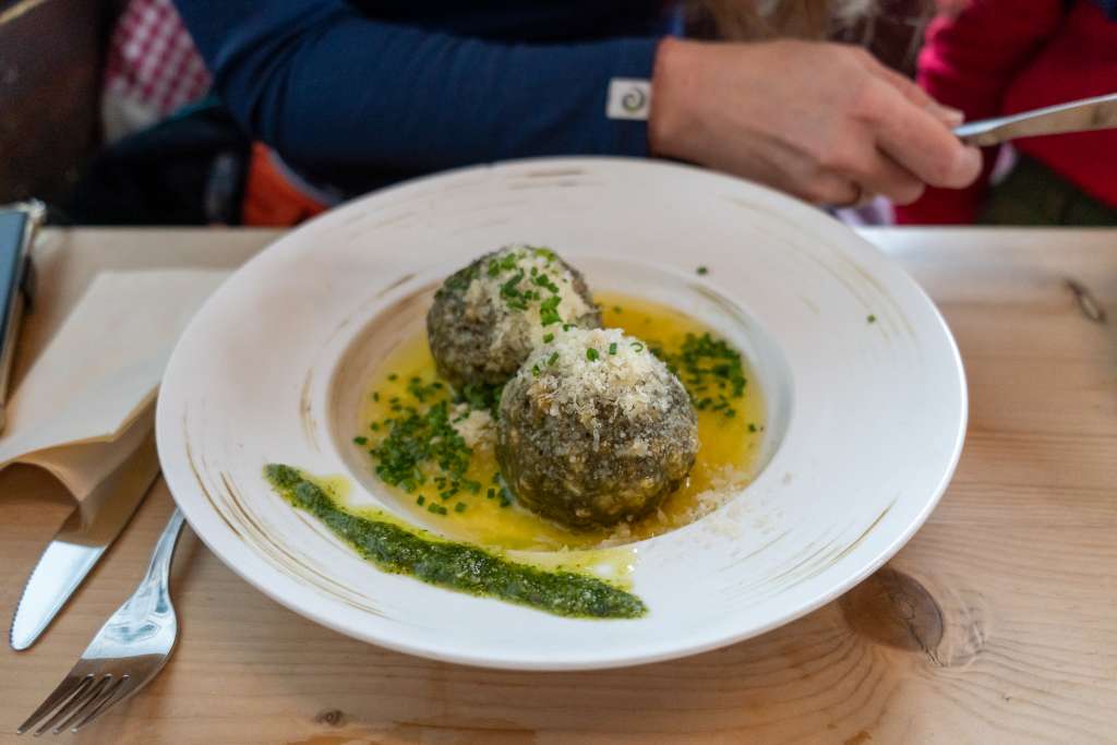 Essen auf der Tulfeinalm Glungezer