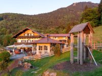 Wandern am Samerberg mit Kindern: Unsere liebsten Touren und unser Aufenthalt im Duftbräu