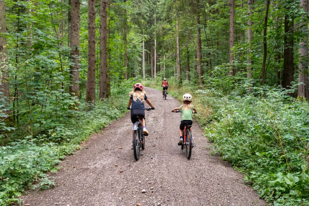 Fahrradtour mit Kindern auf dem Lechradweg