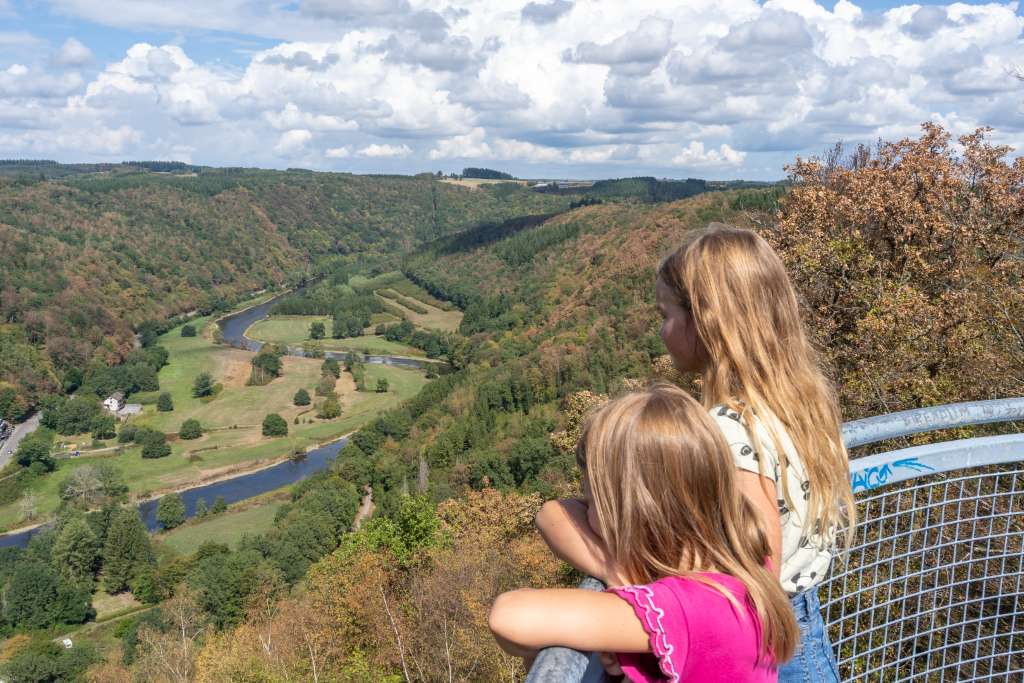 Aussicht bei der Wanderung rund um Laforêt im Tal der Semois