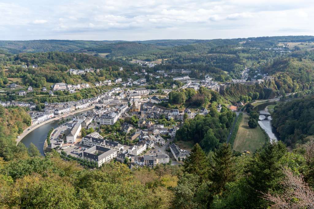 Blick vom Belvédère d'Auclin der Wallonie