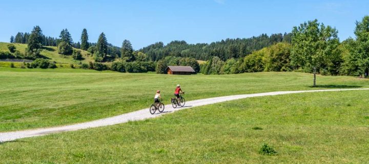 Lechradweg für Familien: In 6 Tagen von Steeg nach Augsburg mit Kindern